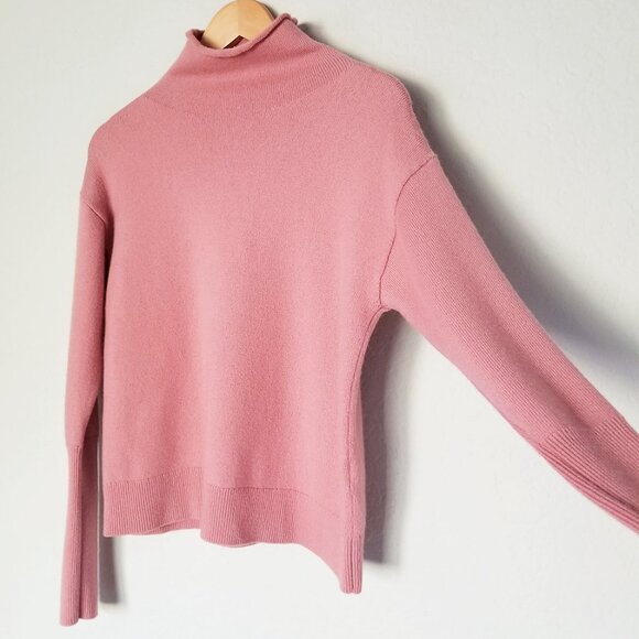 Aritzia Wilfred Cyprie Sweater M 100% Merino Wool Mockneck Jumper Pink Cozy $138 - Picture 10 of 14